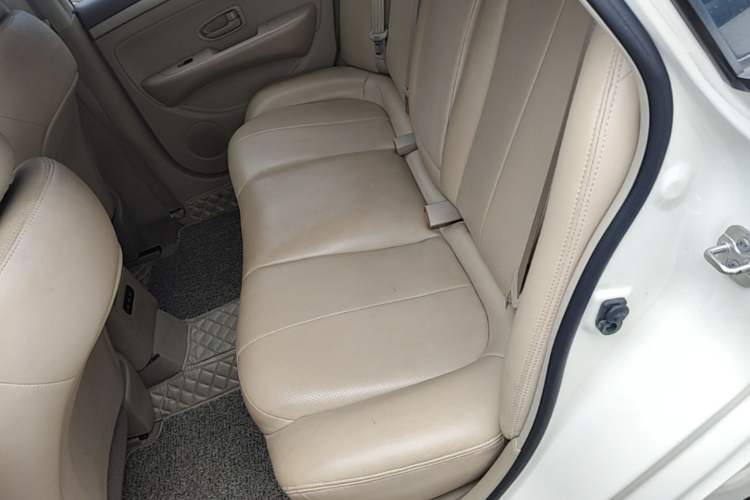 Used Nissan Sylphy 2018 Classic 1.6XE+ CVT Leading Edition Left Rear Seat