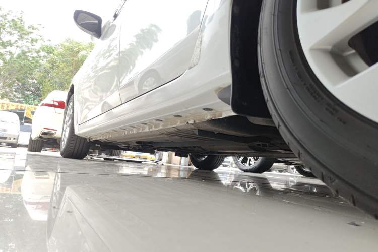 Used Nissan Sylphy 2018 1.6XV CVT Deluxe Edition Left Side Sill