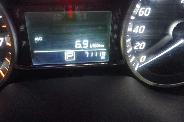 Used Nissan Sylphy 2018 Classic 1.6XE+ CVT Luxury Edition Odometer Close Up