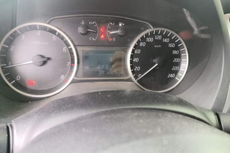 Used Nissan Sylphy 2018 1.6XV CVT Deluxe Edition Odometer Close Up