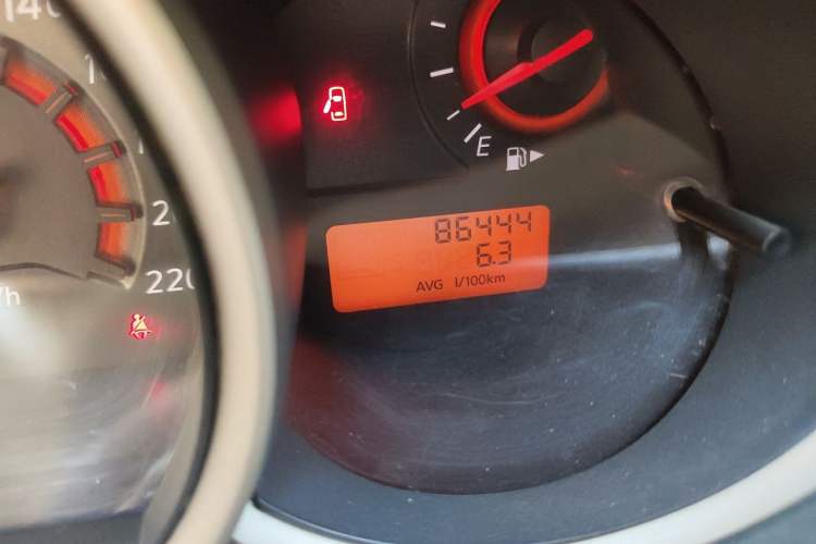 Used Nissan Sylphy 2018 Classic 1.6XE Manual Comfort Edition Odometer Close Up