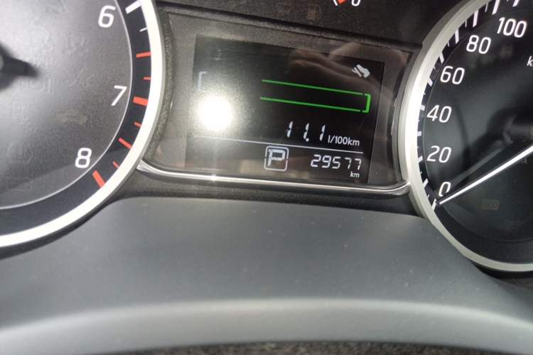 Used Nissan Sylphy 2018 1.6XV CVT Deluxe Edition Odometer Close Up