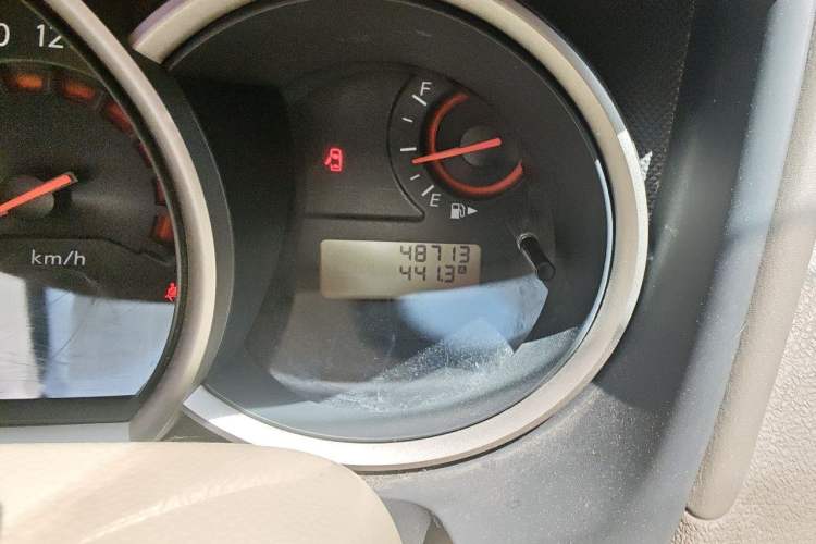 Used Nissan Sylphy 2018 Classic 1.6XE Manual Comfort Edition Odometer Close Up