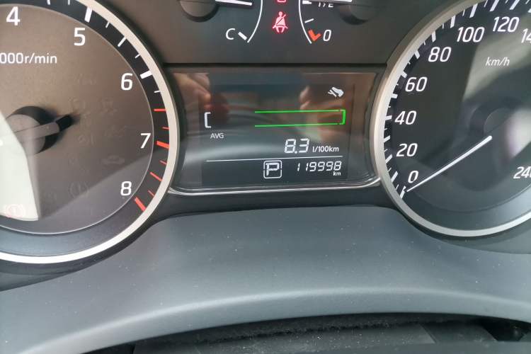 Used Nissan Sylphy 2018 1.6XV CVT Deluxe Edition Odometer Close Up