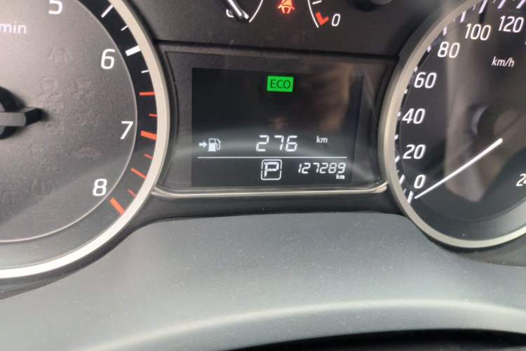 Used Nissan Sylphy 2018 1.6XV CVT Deluxe Edition Odometer Close Up