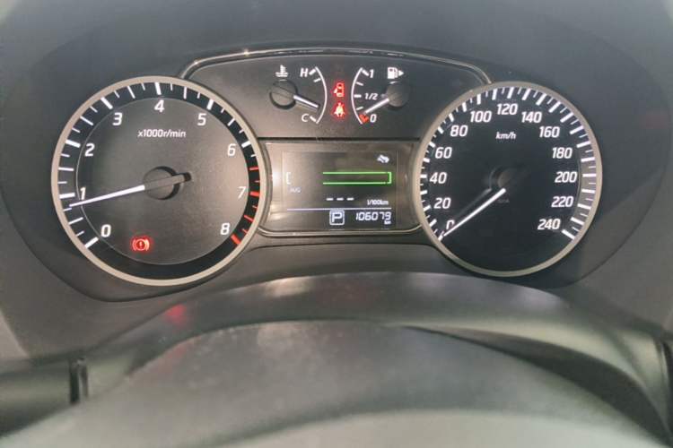 Used Nissan Sylphy 2018 1.6XV CVT Deluxe Edition Odometer Close Up