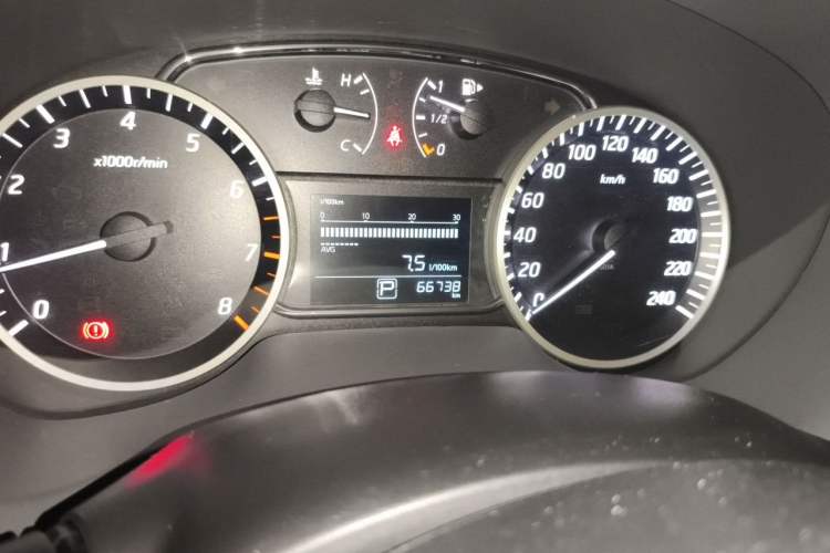 Used Nissan Sylphy 2018 1.6XV CVT Deluxe Edition Odometer Close Up