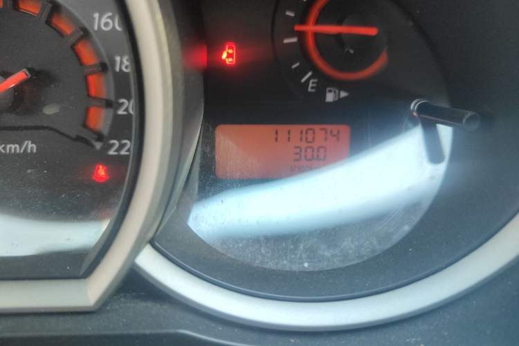 Used Nissan Sylphy 2018 Classic 1.6XE+ Manual Leading Edition Odometer Close Up