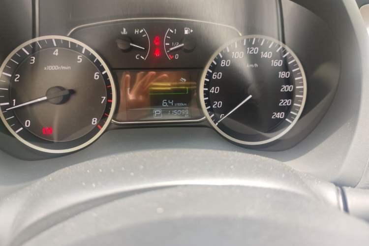 Used Nissan Sylphy 2018 1.6XV CVT Deluxe Edition Odometer Close Up