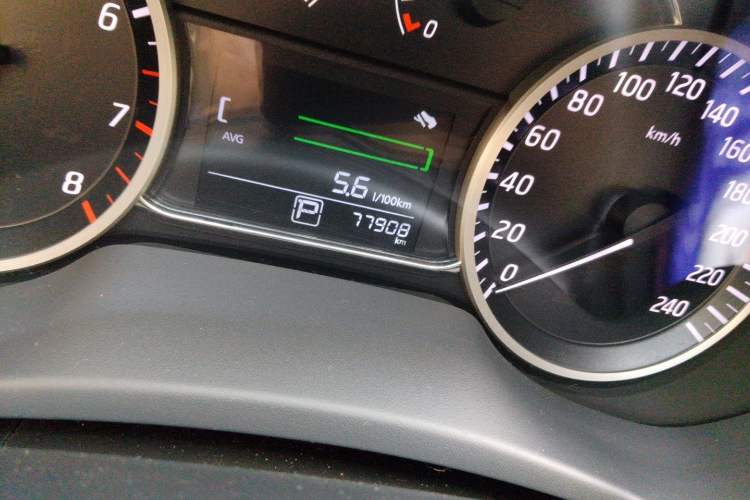 Used Nissan Sylphy 2018 1.6XV CVT Deluxe Edition Odometer Close Up