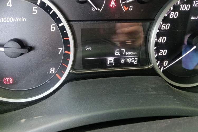 Used Nissan Sylphy 2018 1.6XV CVT Deluxe Edition Odometer Close Up