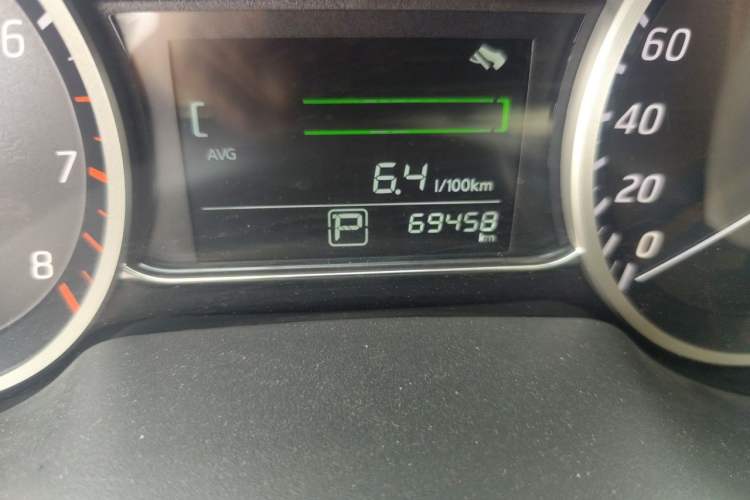 Used Nissan Sylphy 2018 1.6XV CVT Deluxe Edition Odometer Close Up