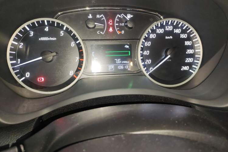 Used Nissan Sylphy 2018 1.6XV CVT Deluxe Edition Odometer Close Up