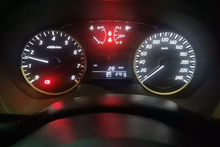 Used Nissan Sylphy 2018 1.6XV CVT Deluxe Edition Odometer Close Up
