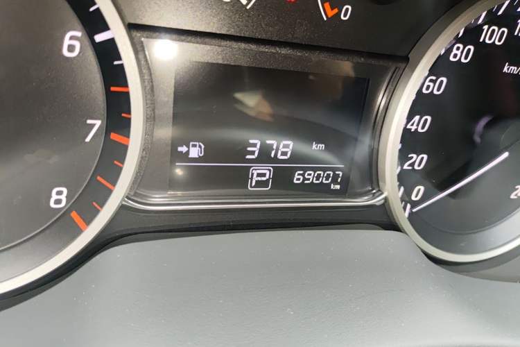 Used Nissan Sylphy 2018 1.6XV CVT Deluxe Edition Odometer Close Up