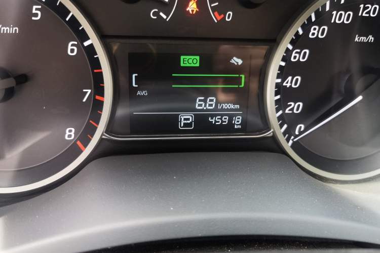 Used Nissan Sylphy 2018 1.6XV CVT Deluxe Edition Odometer Close Up