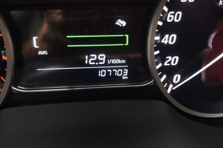 Used Nissan Sylphy 2018 1.6XL Manual Luxury Edition Odometer Close Up