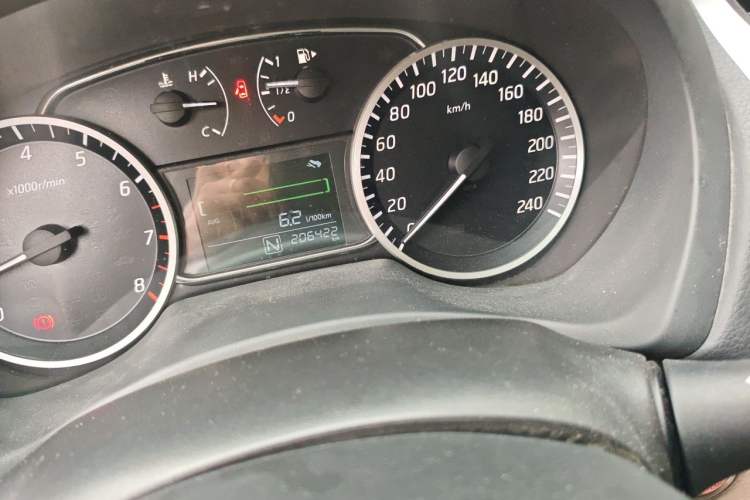 Used Nissan Sylphy 2018 1.6XV CVT Deluxe Edition Odometer Close Up