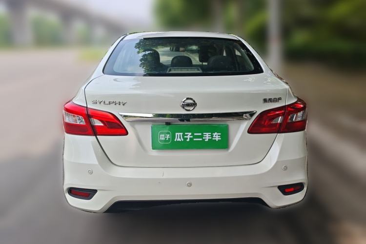 Used Nissan Sylphy 2018 1.6XL Manual Luxury Edition Rear