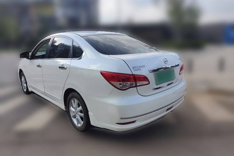 Used Nissan Sylphy 2018 Classic 1.6XE Manual Comfort Edition Rear Left 45 Deg