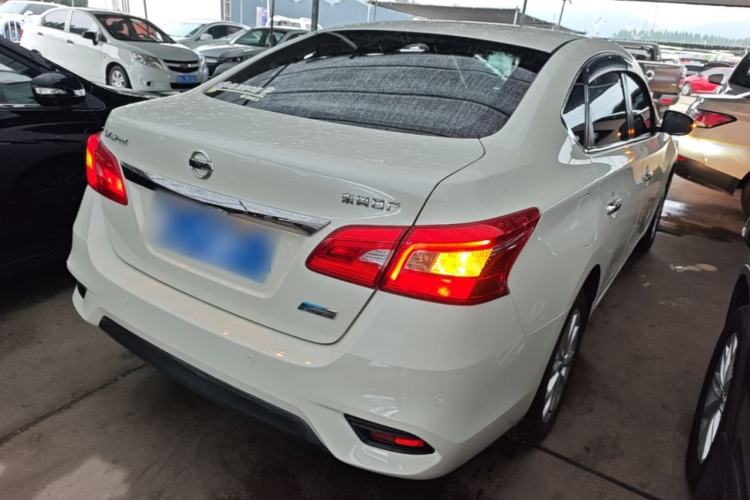 Used Nissan Sylphy 2018 1.6XV CVT Deluxe Edition Rear Right 45 Deg