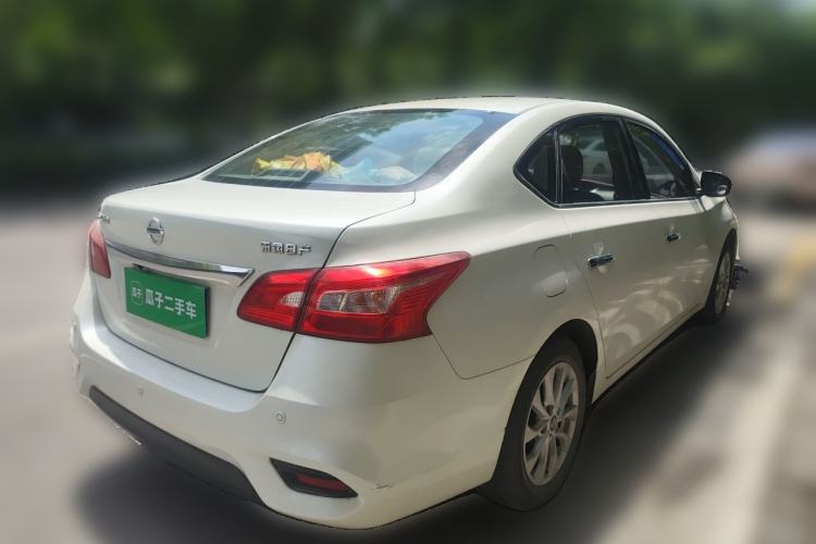 Used Nissan Sylphy 2018 1.6XL Manual Luxury Edition Rear Right 45 Deg
