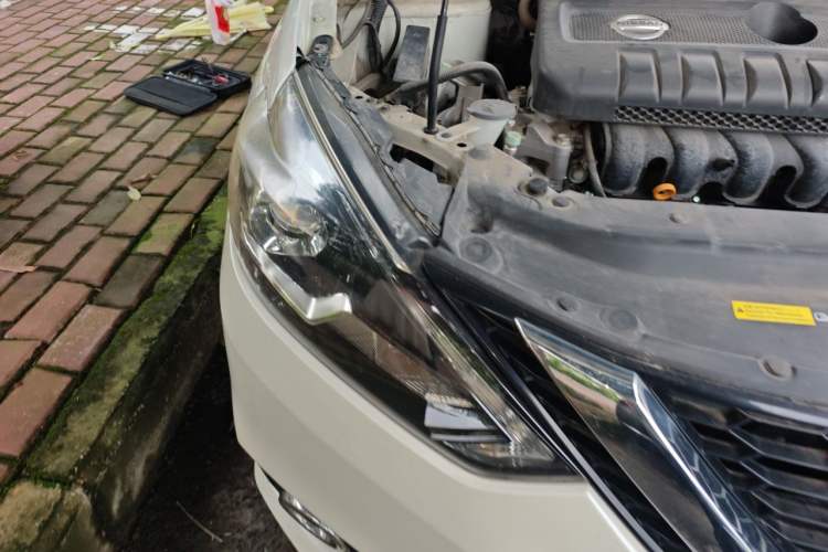 Used Nissan Sylphy 2018 1.6XV CVT Deluxe Edition Right Front Headlight