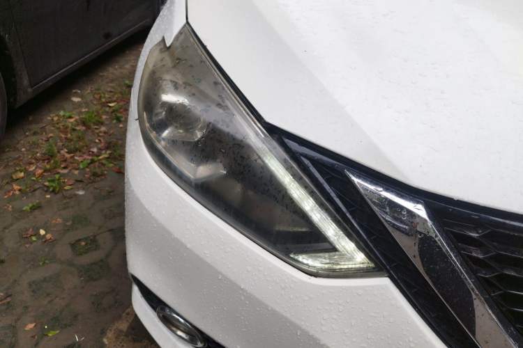 Used Nissan Sylphy 2018 1.6XV CVT Deluxe Edition Right Front Headlight