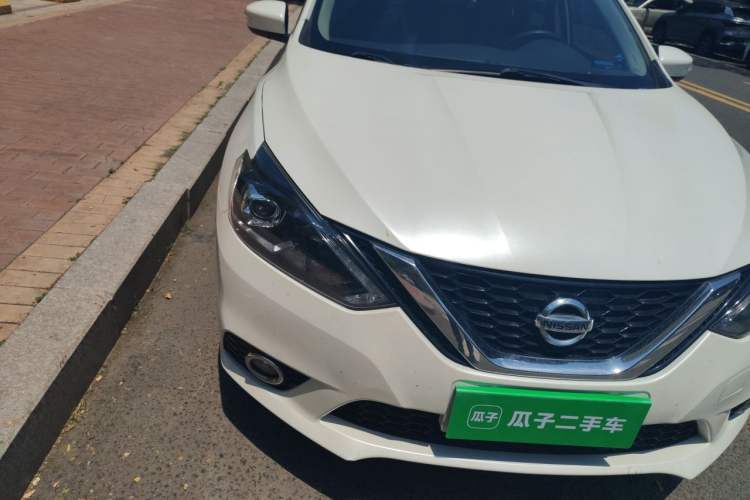 Used Nissan Sylphy 2018 1.6XV CVT Deluxe Edition Right Front Headlight