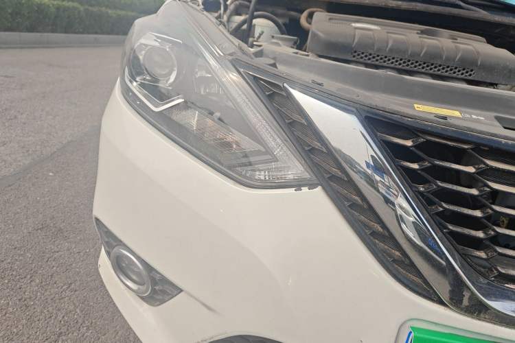 Used Nissan Sylphy 2018 1.6XV CVT Deluxe Edition Right Front Headlight