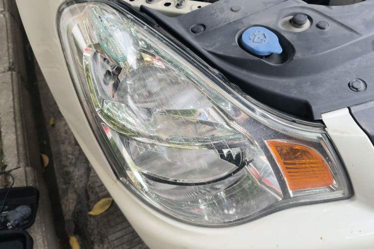 Used Nissan Sylphy 2018 Classic 1.6XE+ Manual Leading Edition Right Front Headlight