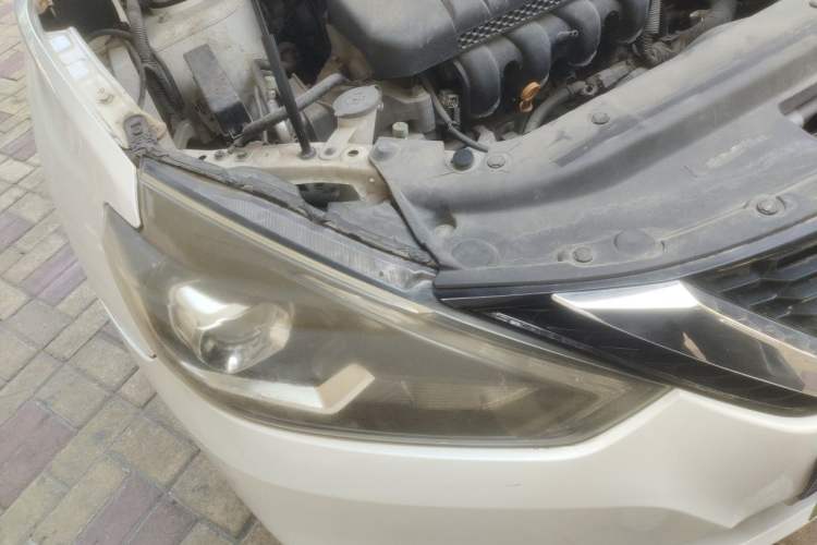 Used Nissan Sylphy 2018 1.6XV CVT Deluxe Edition Right Front Headlight