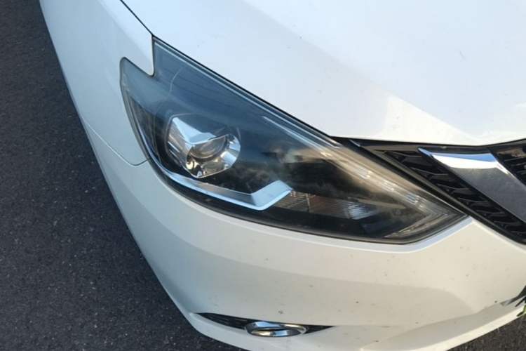 Used Nissan Sylphy 2018 1.6XV CVT Deluxe Edition Right Front Headlight