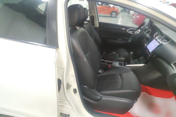 Used Nissan Sylphy 2018 1.6XL Manual Luxury Edition Right Front Seat