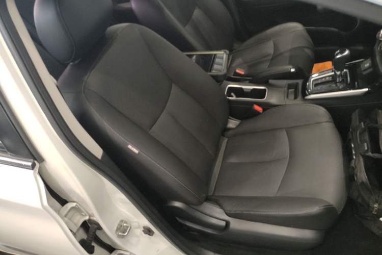 Used Nissan Sylphy 2018 1.6XV CVT Deluxe Edition Right Front Seat