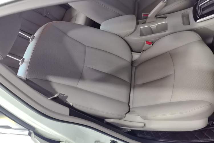 Used Nissan Sylphy 2018 1.6XV CVT Deluxe Edition Right Front Seat