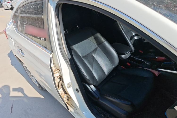 Used Nissan Sylphy 2018 1.6XV CVT Deluxe Edition Right Front Seat