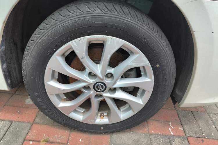 Used Nissan Sylphy 2018 1.6XV CVT Deluxe Edition Right Front Wheel Hub