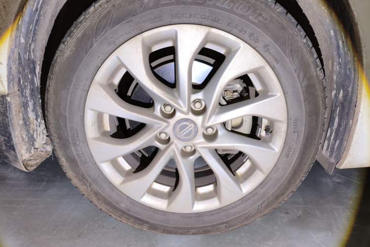 Used Nissan Sylphy 2018 Classic 1.6XE+ CVT Luxury Edition Right Front Wheel Hub