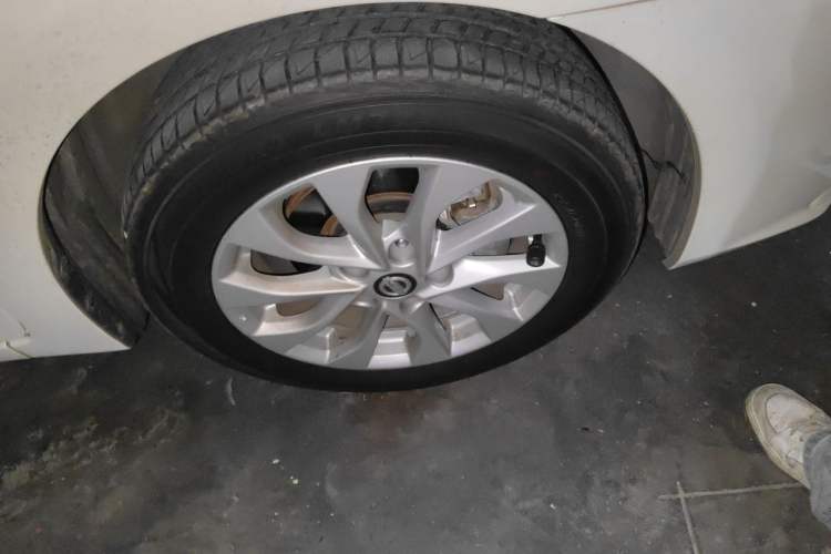 Used Nissan Sylphy 2018 1.6XV CVT Deluxe Edition Right Front Wheel Hub