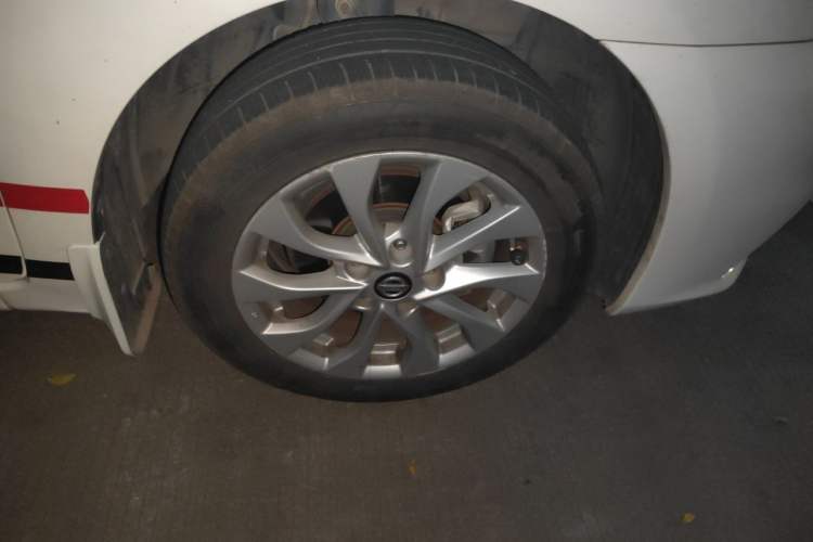 Used Nissan Sylphy 2018 1.6XV CVT Deluxe Edition Right Front Wheel Hub