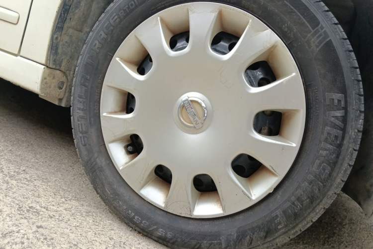 Used Nissan Sylphy 2018 Classic 1.6XE CVT Comfort Edition Right Front Wheel Hub