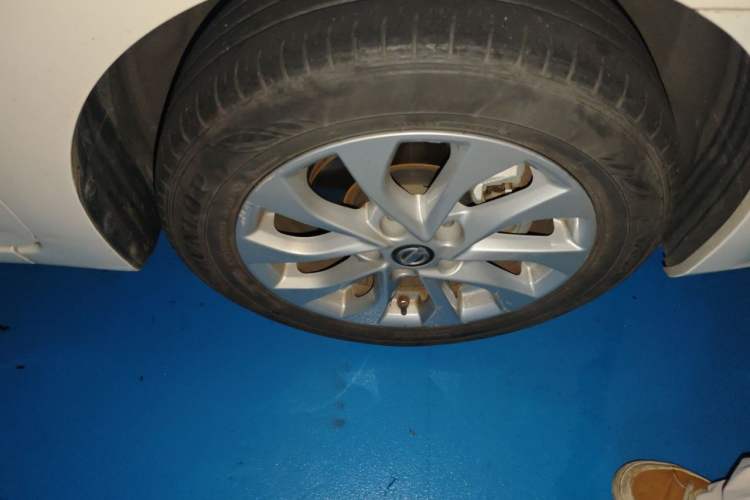 Used Nissan Sylphy 2018 1.6XV CVT Deluxe Edition Right Front Wheel Hub