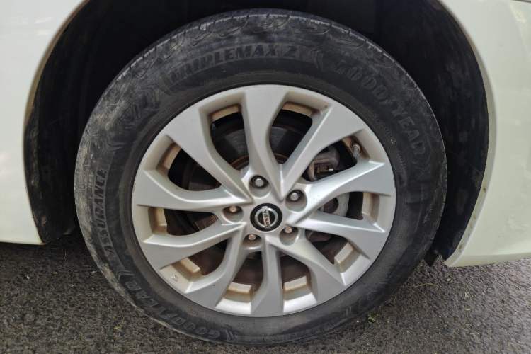 Used Nissan Sylphy 2018 1.6XV CVT Deluxe Edition Right Front Wheel Hub