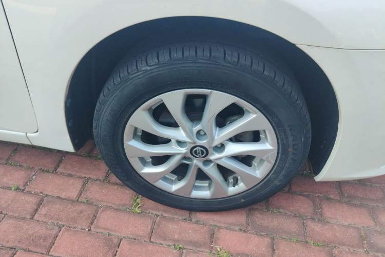 Used Nissan Sylphy 2018 1.6XV CVT Deluxe Edition Right Front Wheel Hub