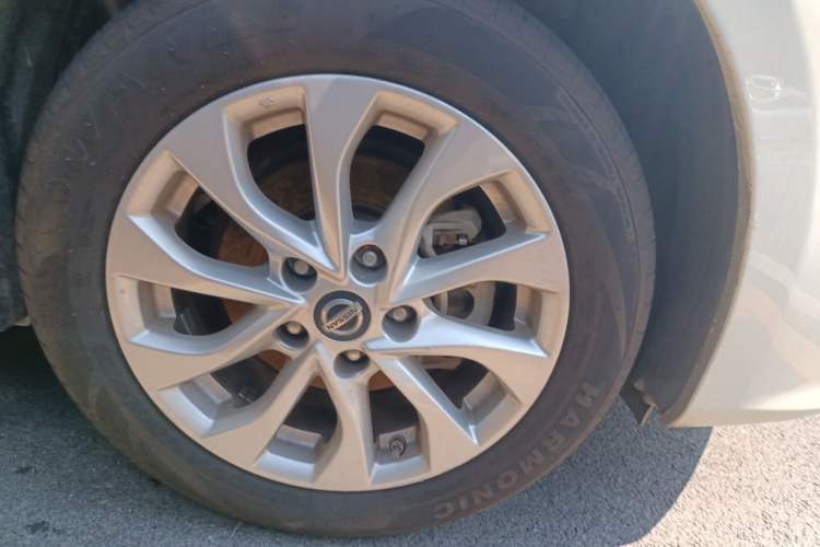 Used Nissan Sylphy 2018 1.6XV CVT Deluxe Edition Right Front Wheel Hub