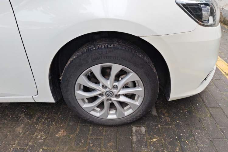 Used Nissan Sylphy 2018 1.6XV CVT Deluxe Edition Right Front Wheel Hub