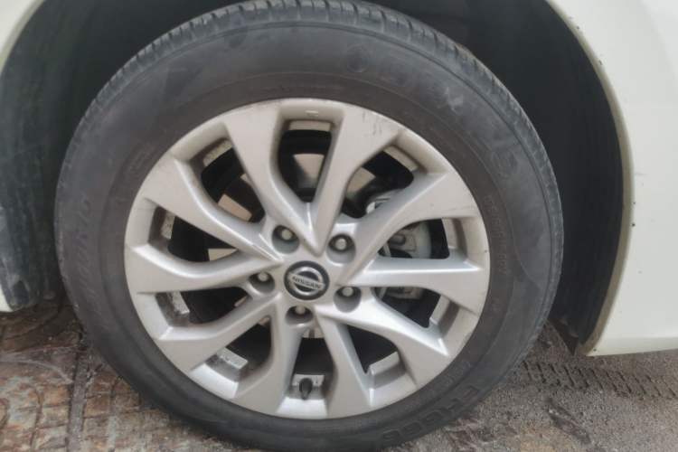 Used Nissan Sylphy 2018 1.6XV CVT Deluxe Edition Right Front Wheel Hub