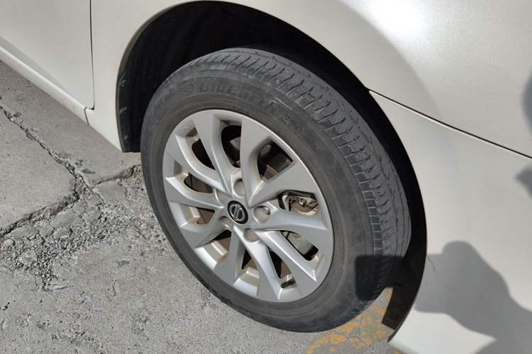 Used Nissan Sylphy 2018 1.6XV CVT Deluxe Edition Right Front Wheel Hub