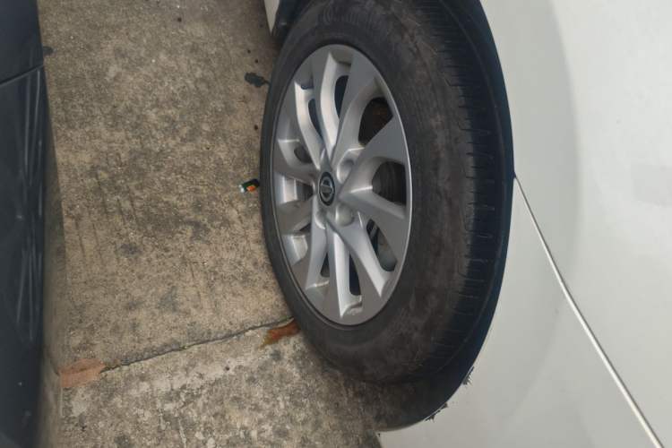 Used Nissan Sylphy 2018 1.6XV CVT Deluxe Edition Right Front Wheel Hub